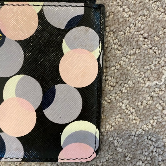 Kate Spade Wristlet - Picture 6 of 7